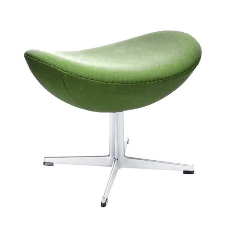 Eggchair Fusshocker, Kaschmirbezug, Entwurf Arne Jacobsen 1956